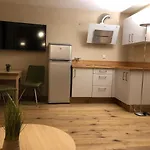 1 Kitzbuhel